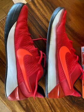Nike Red Basketball Shoes – Women’s Size 8 / Men’s Approx. 6.5 – Red/Orange/Whit